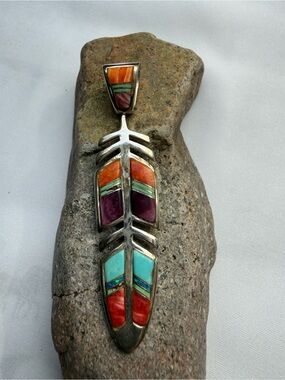 Multicolor Feather Inlay Pendant - Native Style Women’s Jewelry